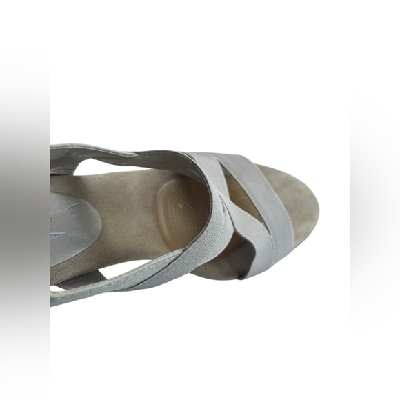 A2 by Aerosoles Unique Comfort System Heels Size 10.5 - Picture 9 of 16